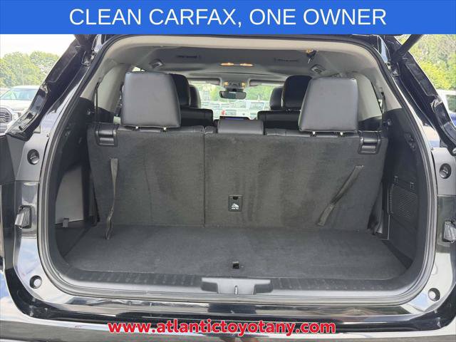 Certified 2025 Toyota Highlander XLE FWD image 9