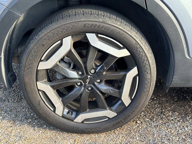 Used 2024 Kia Telluride S w/ S Sunroof Package image 5