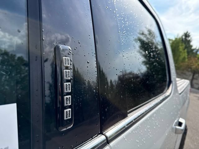 Used 2022 Ford F350 Limited AWD/4WD image 25