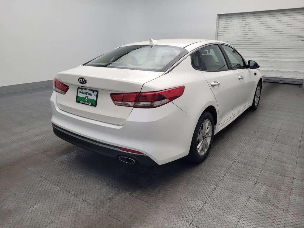 Used 2016 Kia Optima LX image 9