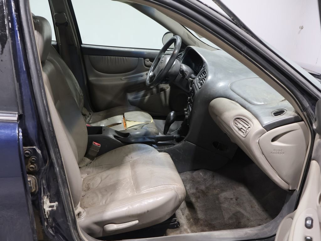 Used 2004 Oldsmobile Alero GLS w/ Sun And Sound Package image 23