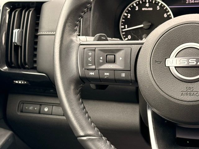 Certified 2024 Nissan Pathfinder SV w/ Black Appearance Package image 25
