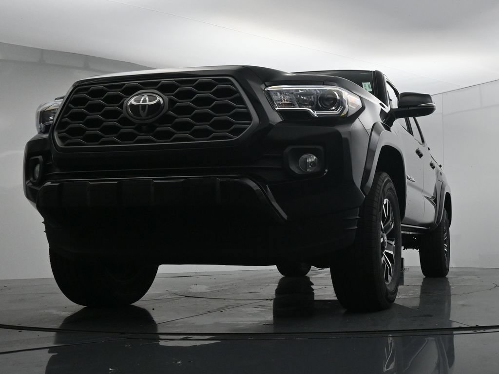 Used 2023 Toyota Tacoma TRD Sport w/ Advanced Technology Package AWD/4WD image 38
