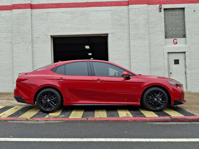 Used 2026 Toyota Camry SE w/ Convenience Package FWD image 7