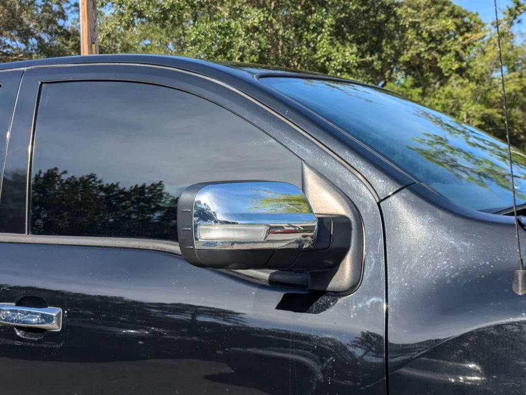 Used 2021 Nissan Titan Platinum Reserve w/ Moonroof Package AWD/4WD image 11