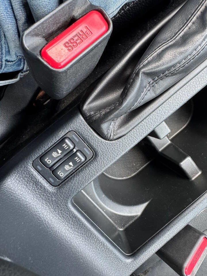 Used 2015 Subaru Impreza 2.0i Limited image 21