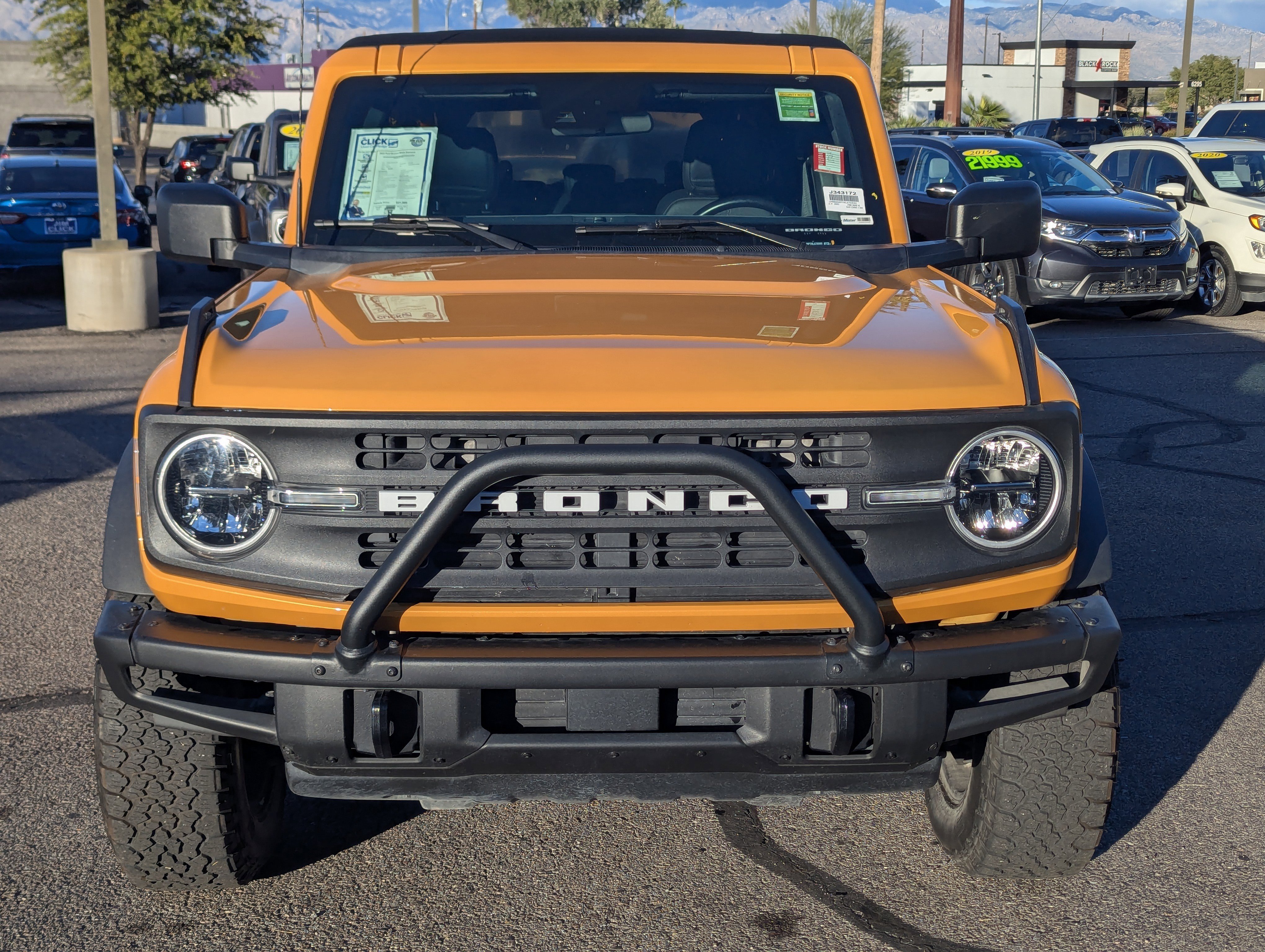 Used 2022 Ford Bronco Black Diamond image 6
