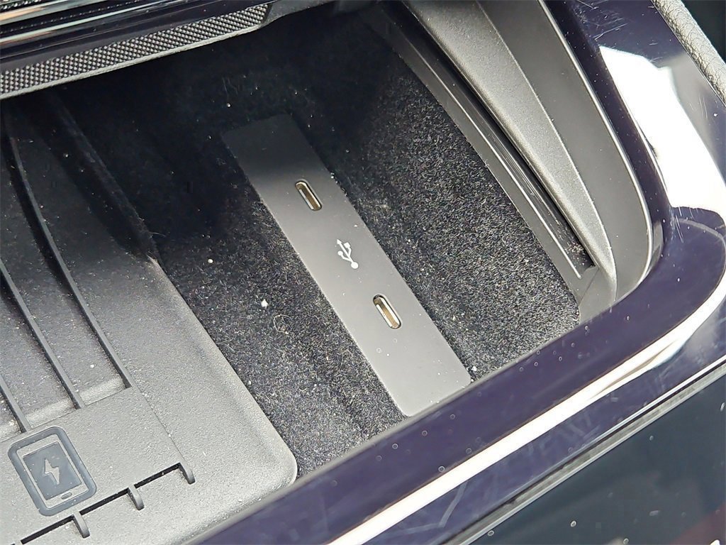 Certified 2025 Porsche Cayenne image 31