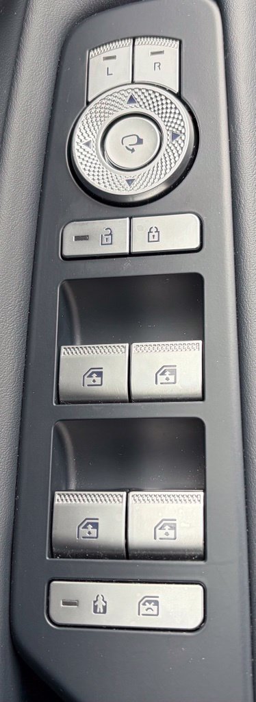 Certified 2026 Genesis GV80 3.5T e-SC AWD/4WD image 17