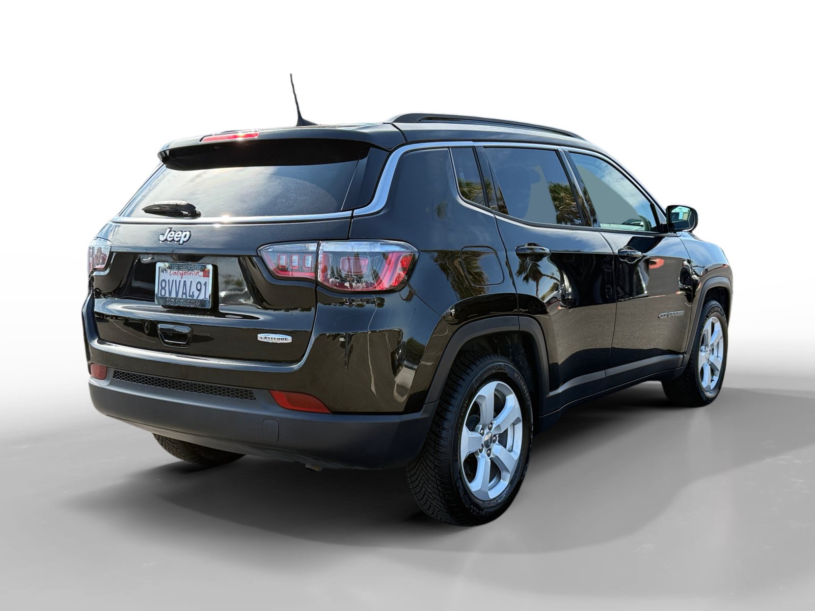 Used 2020 Jeep Compass Latitude FWD image 5