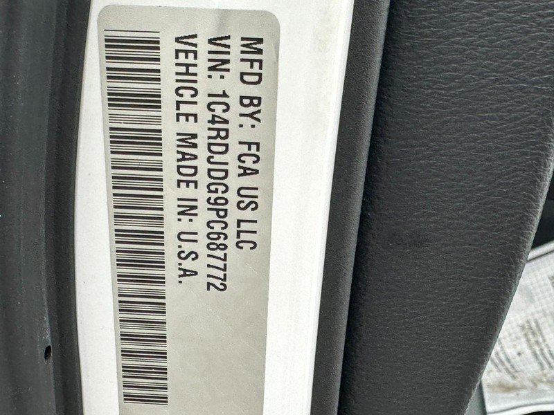 Used 2023 Dodge Durango GT image 25