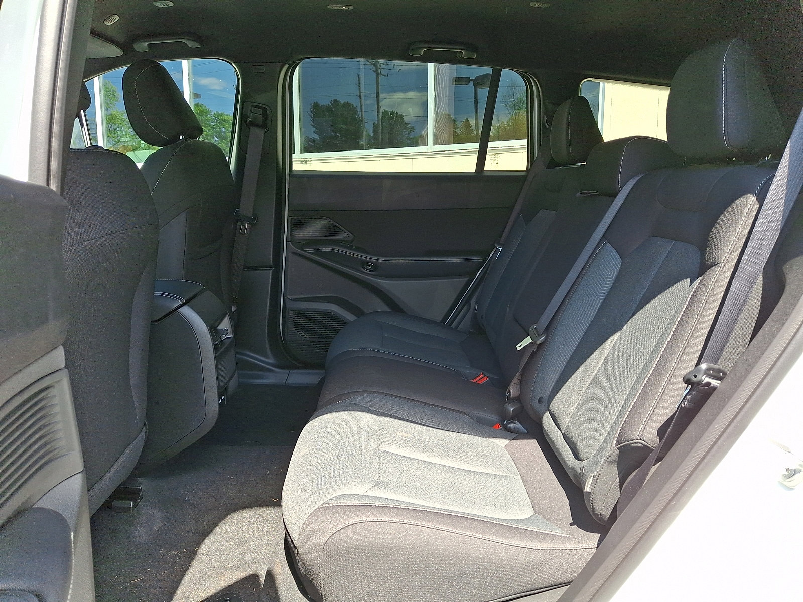 New 2026 Jeep Cherokee Laredo AWD/4WD image 6
