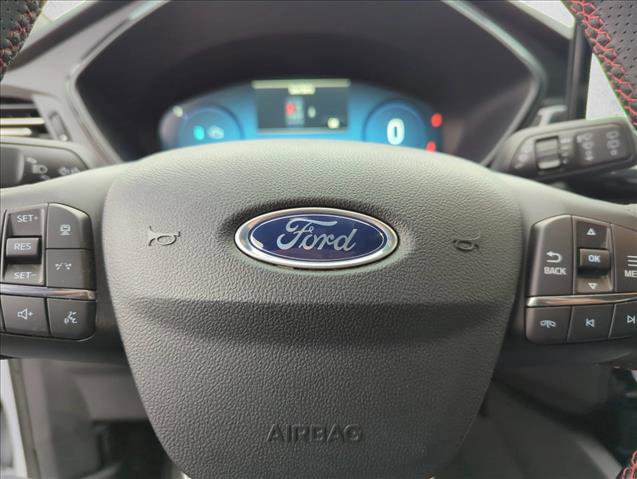 New 2025 Ford Escape ST-Line Elite image 18