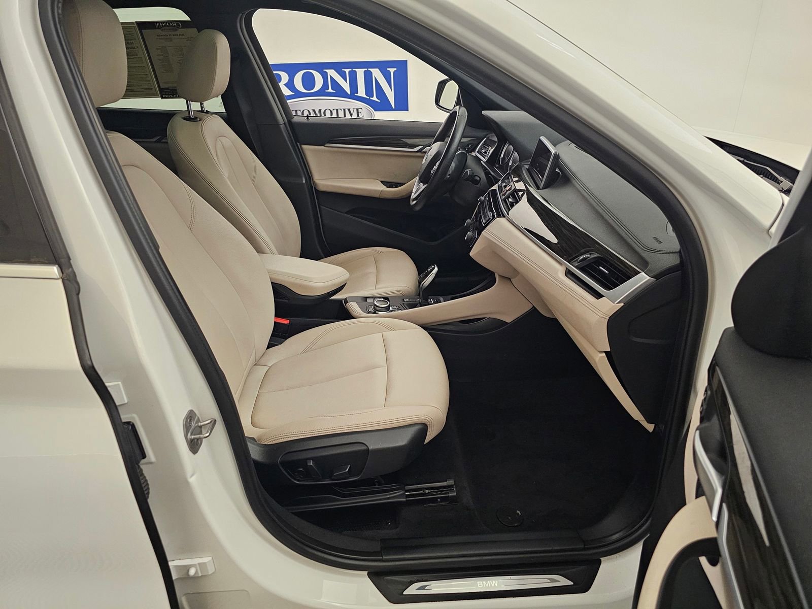 Used 2021 BMW X1 xDrive28i w/ Convenience Package image 34