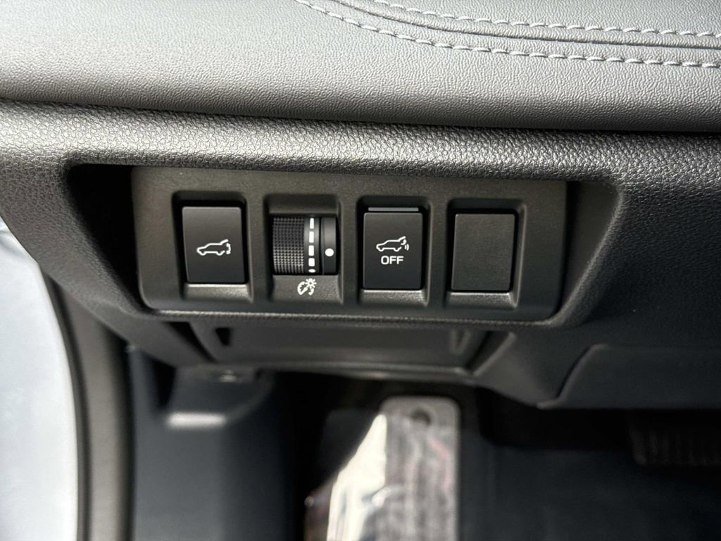 Used 2024 Subaru Outback Limited AWD/4WD image 46