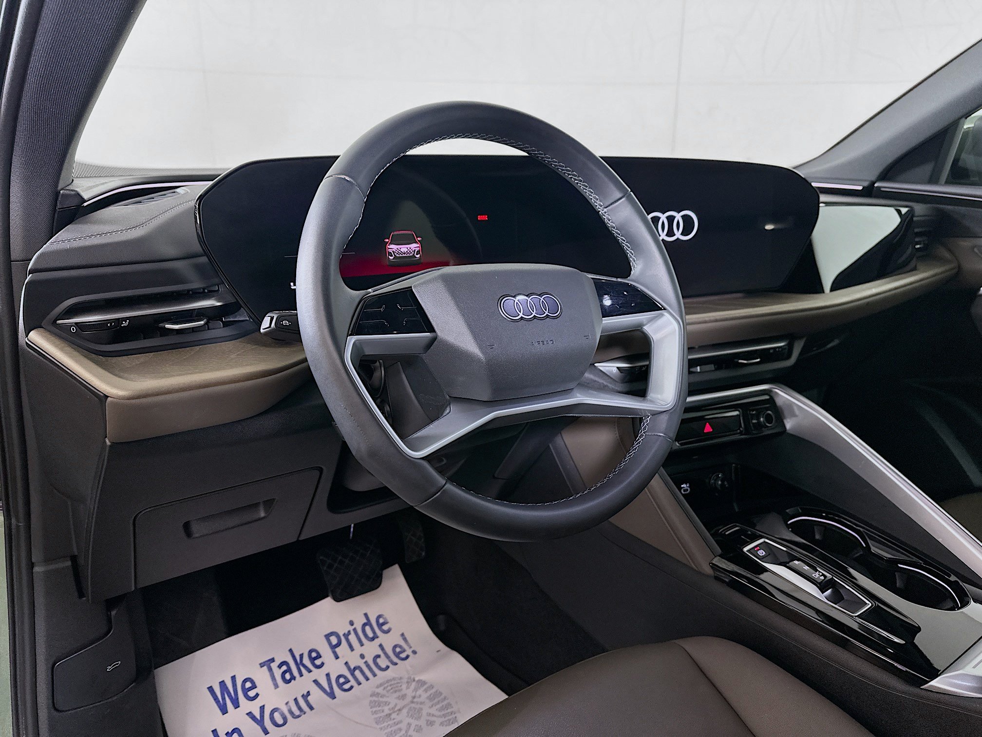 Used 2025 Audi Q5 Premium Plus w/ Premium Plus AWD/4WD image 9