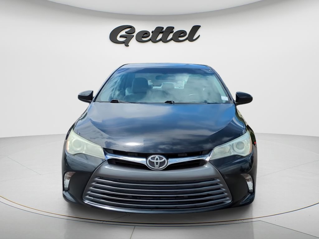 Used 2015 Toyota Camry LE FWD image 4