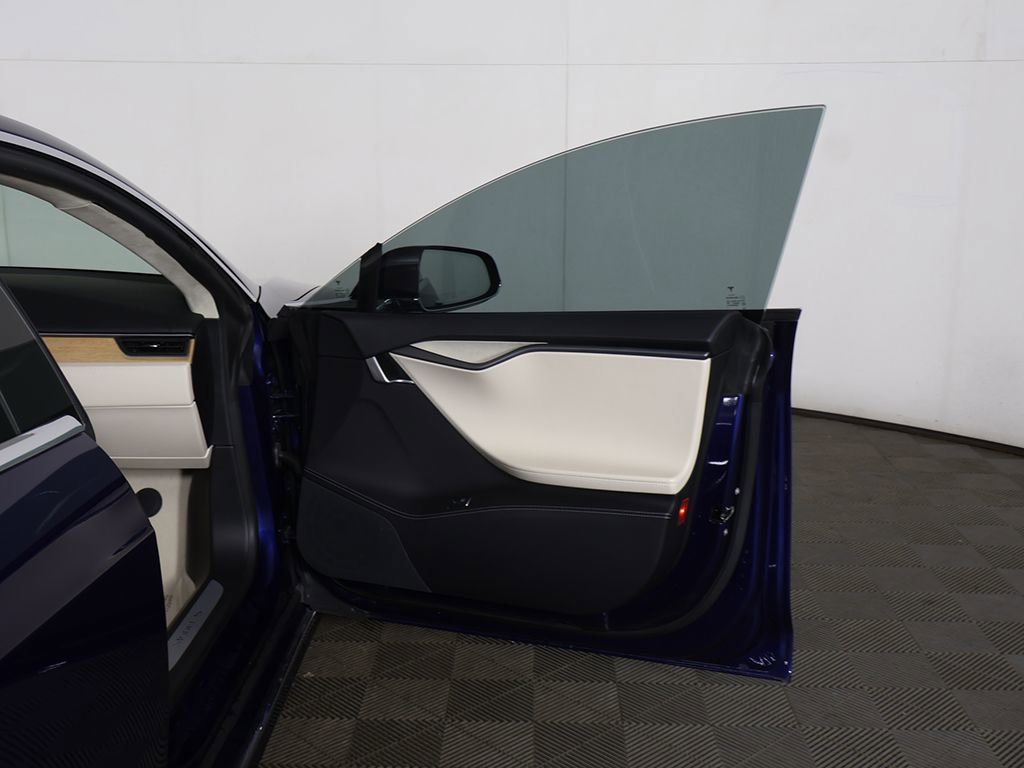 Used 2018 Tesla Model S 75D image 19