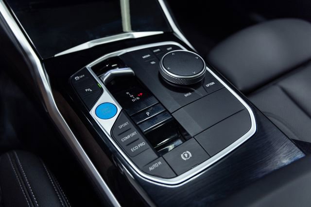 Used 2024 BMW i4 eDrive35 w/ Premium Package RWD image 19