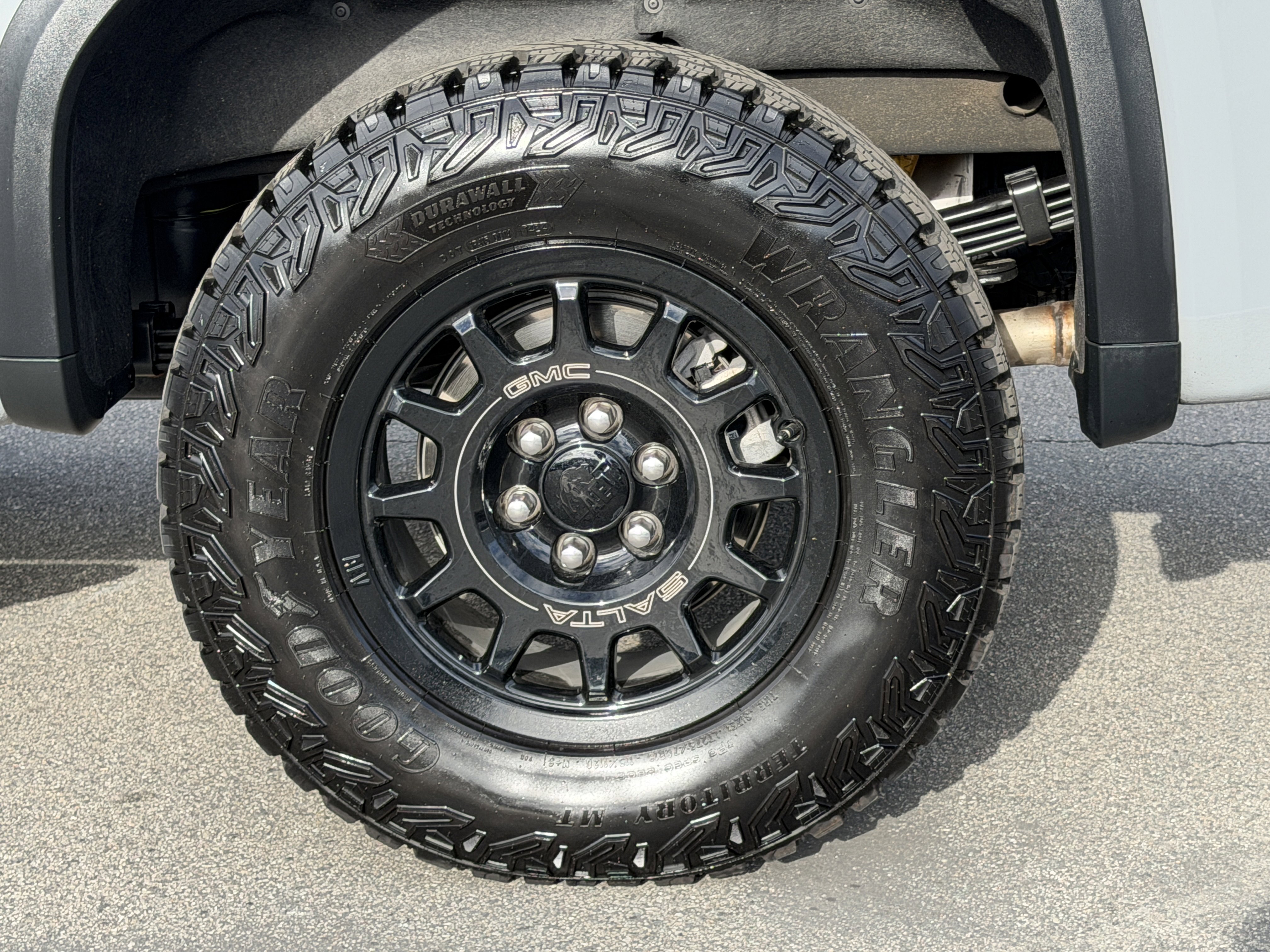 Used 2024 GMC Sierra 1500 AT4X w/ AT4X AEV Edition AWD/4WD image 10