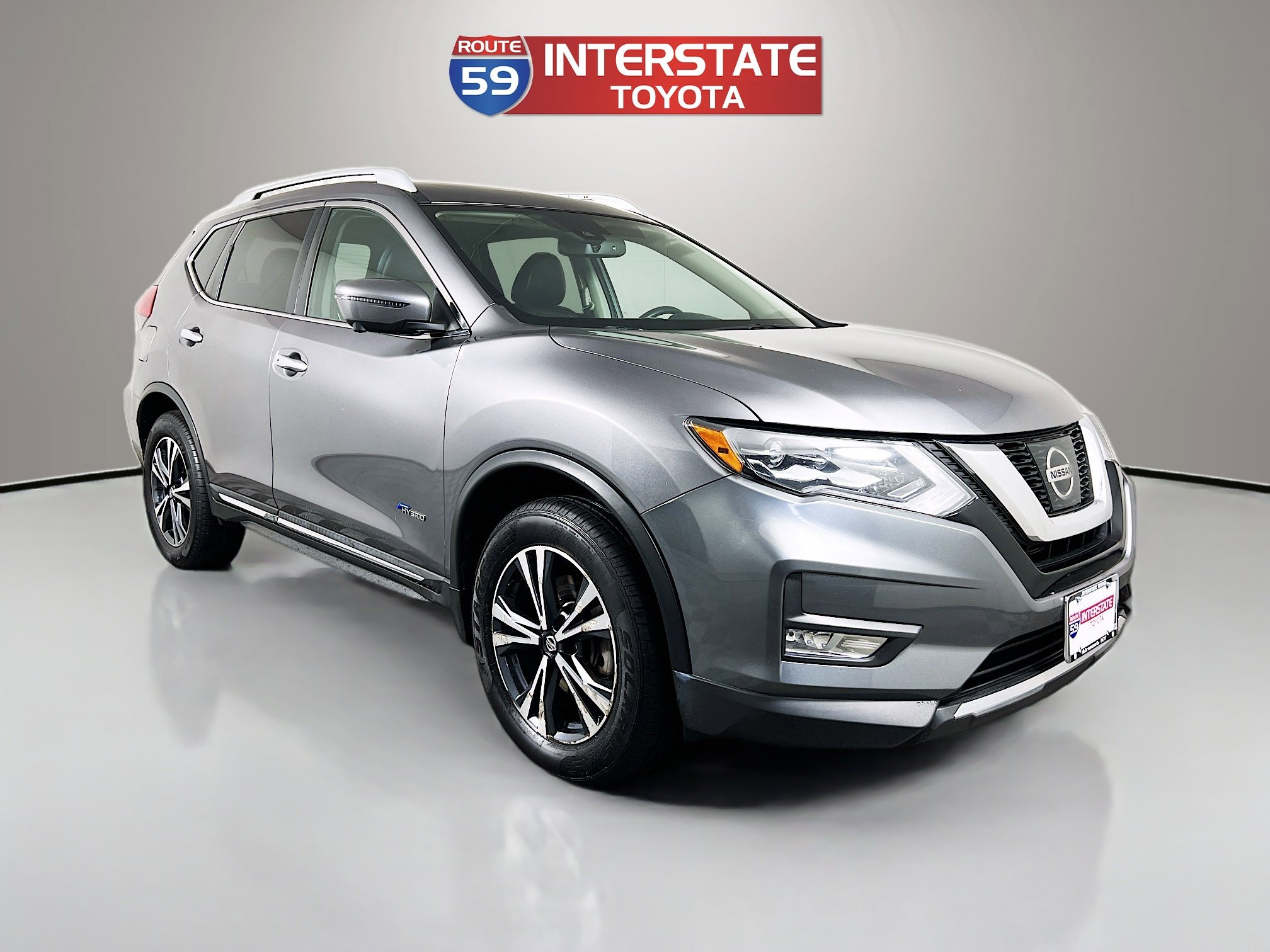 Used 2017 Nissan Rogue SL w/ SL HEV Premium Package