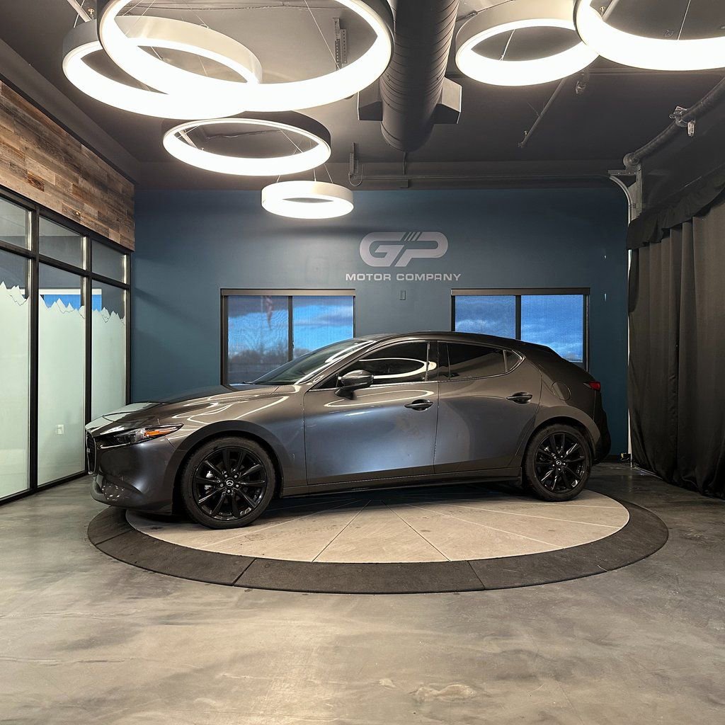 Used 2019 MAZDA MAZDA3 AWD Hatchback w/ Premium Pkg image 7