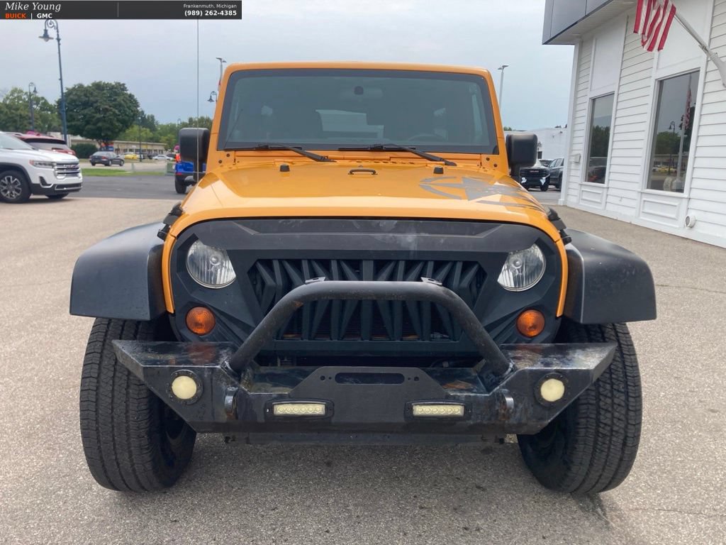 Used 2012 Jeep Wrangler Unlimited Sahara w/ Dual Top Group AWD/4WD image 2