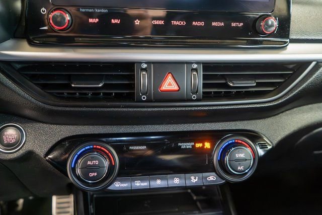 Used 2023 Kia Forte GT-Line w/ GT-Line Premium Package image 32