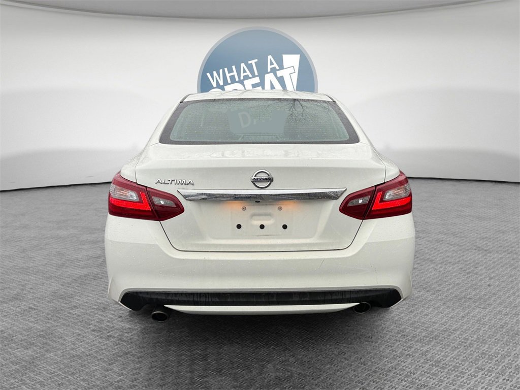 Used 2018 Nissan Altima 2.5 S w/ S Convenience Package image 5