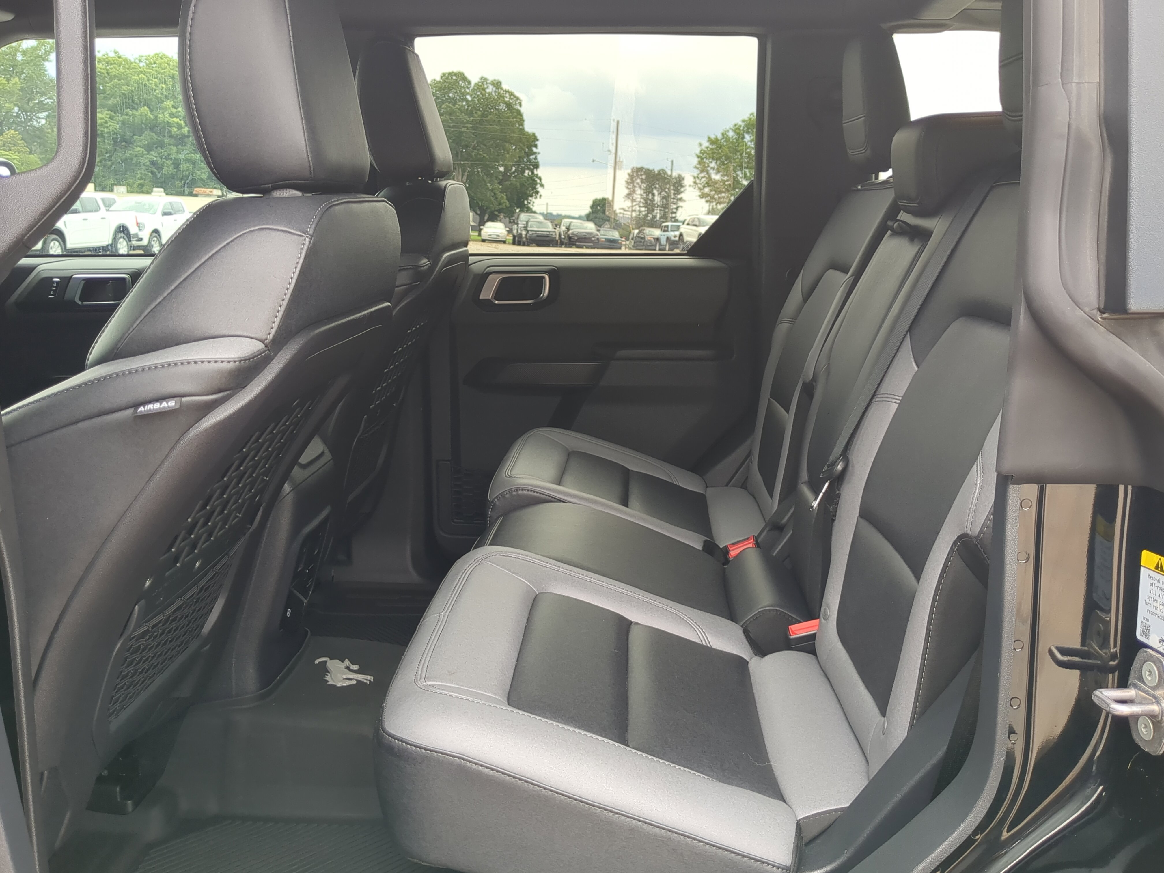 Used 2024 Ford Bronco Big Bend AWD/4WD image 12