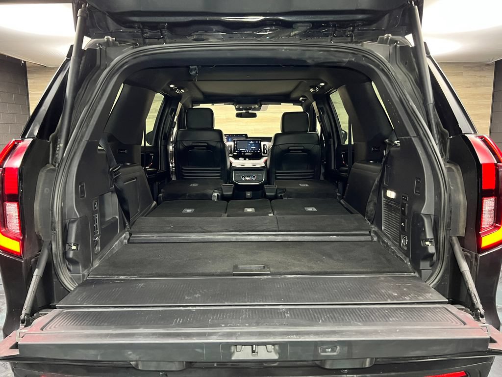 Used 2025 Ford Expedition Tremor AWD/4WD image 26