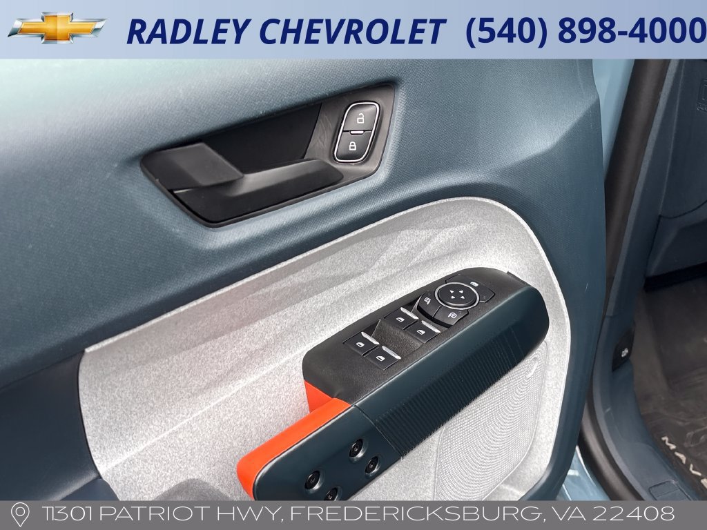 Used 2023 Ford Maverick XLT FWD image 5