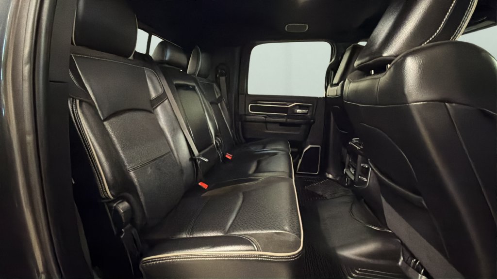 Used 2022 RAM 2500 Laramie AWD/4WD image 10