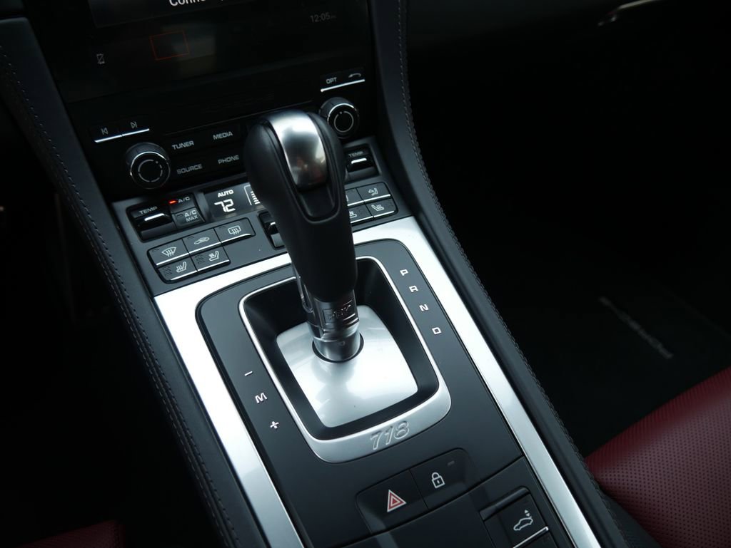 Certified 2024 Porsche 718 Cayman S RWD image 25