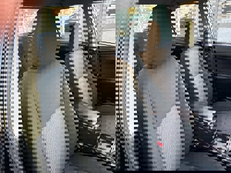 Used 2016 Toyota Camry LE image 26