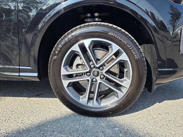 Used 2025 Audi Q5 Premium w/ Convenience Package AWD/4WD image 10