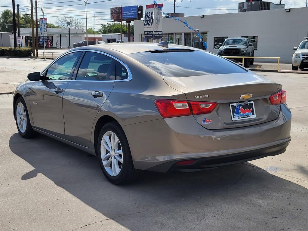 Used 2018 Chevrolet Malibu LT image 5