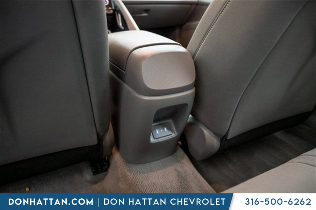 Used 2024 Hyundai Elantra SEL image 27