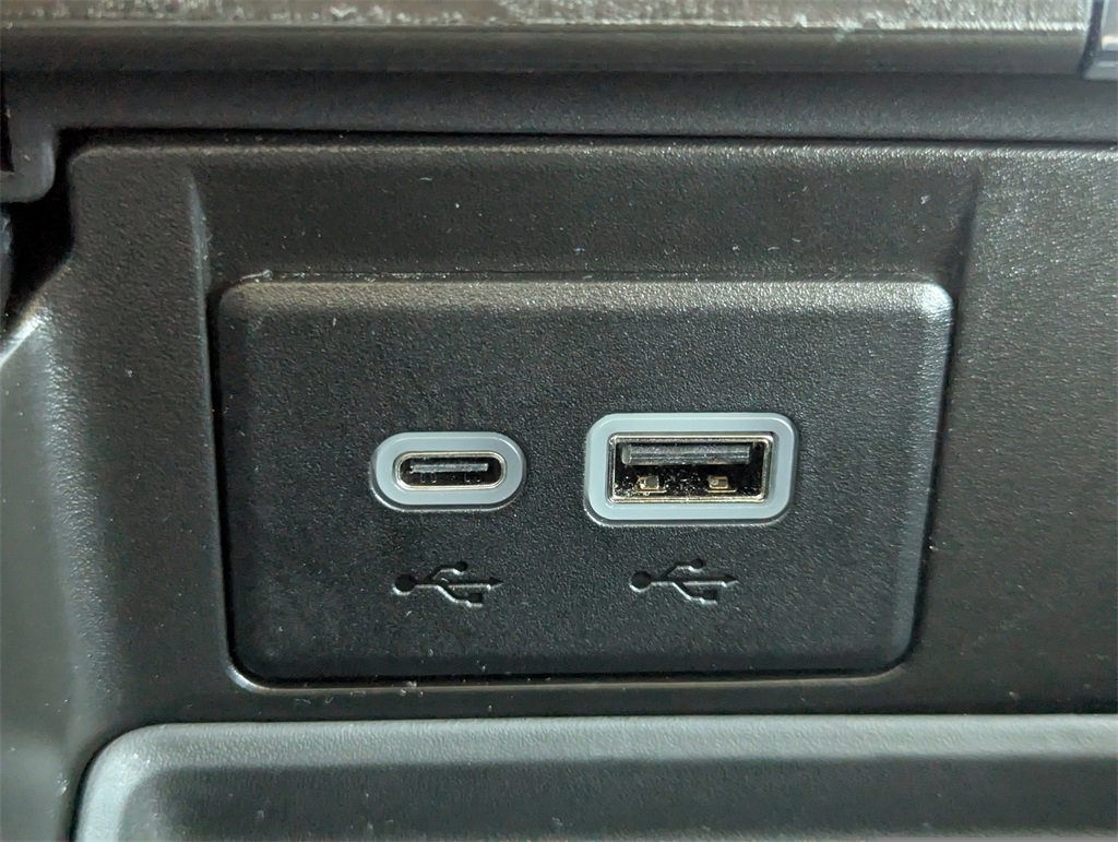 Used 2023 GMC Yukon Denali image 18