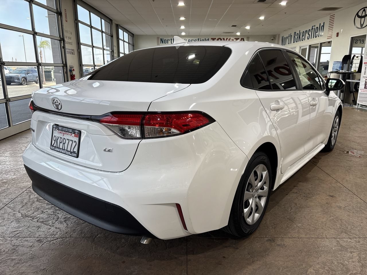 Certified 2024 Toyota Corolla LE FWD image 2