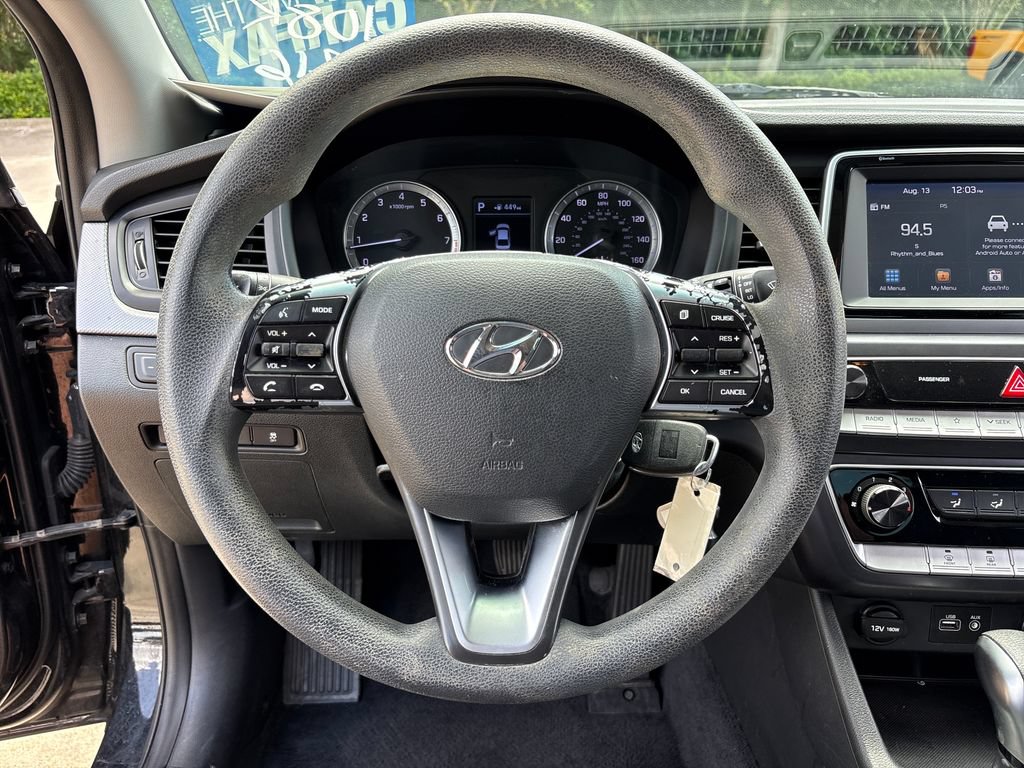 Used 2018 Hyundai Sonata SE FWD image 17