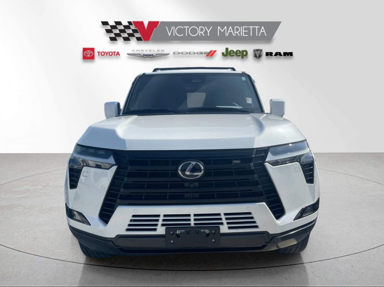 Used 2024 Lexus GX 550 w/ Cold Area Package image 4