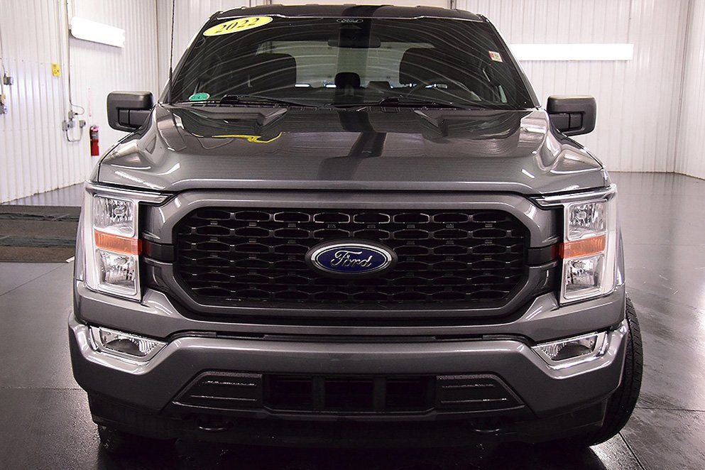 Used 2022 Ford F150 XL w/ STX Appearance Package image 2