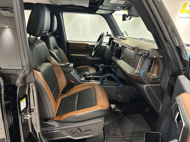 Used 2023 Ford Bronco Outer Banks w/ Sasquatch Package image 7
