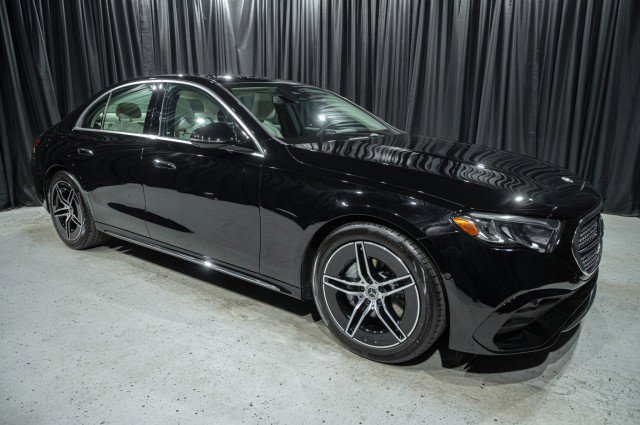 New 2025 Mercedes-Benz E 350 Sedan image 3