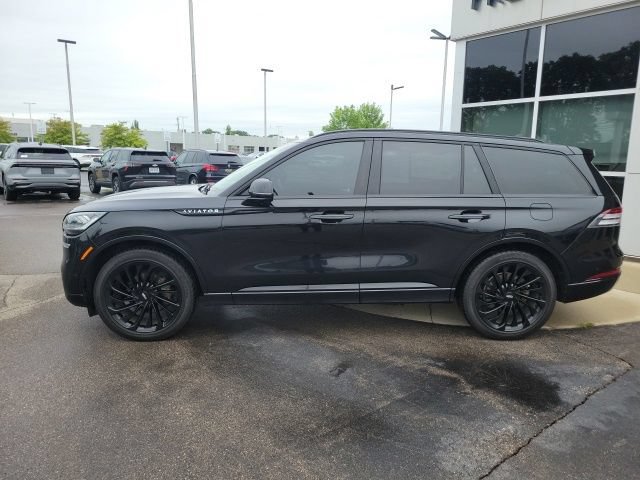Certified 2023 Lincoln Aviator Reserve w/ Equipment Group 201A AWD/4WD image 4