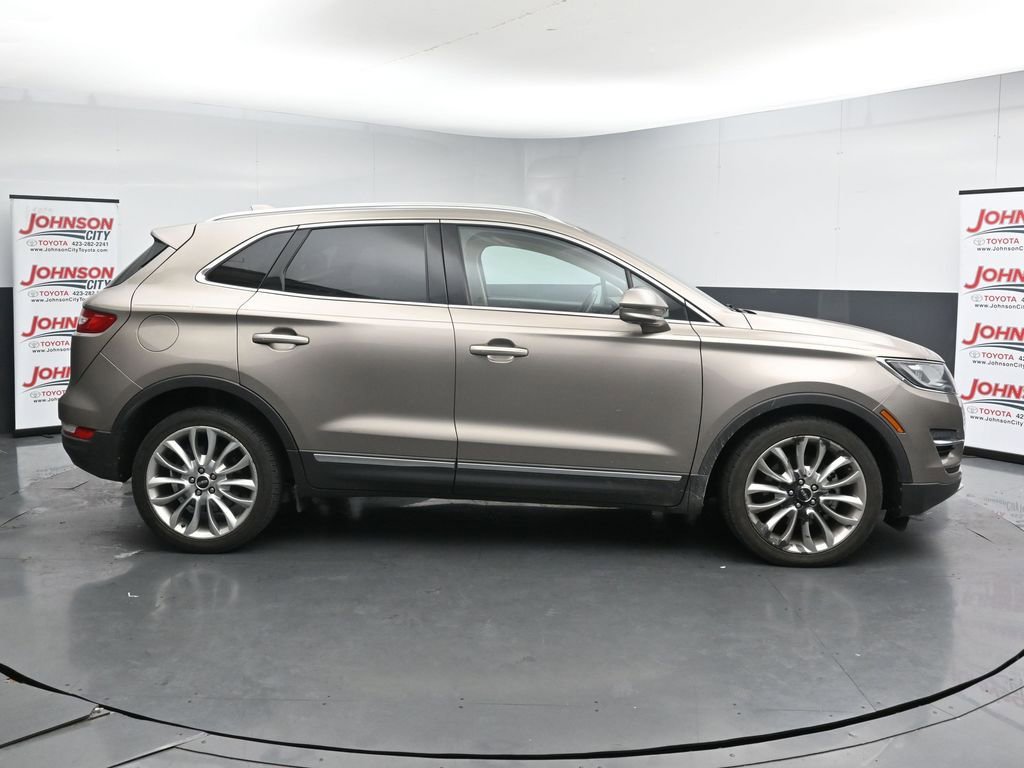Used 2018 Lincoln MKC Reserve image 9