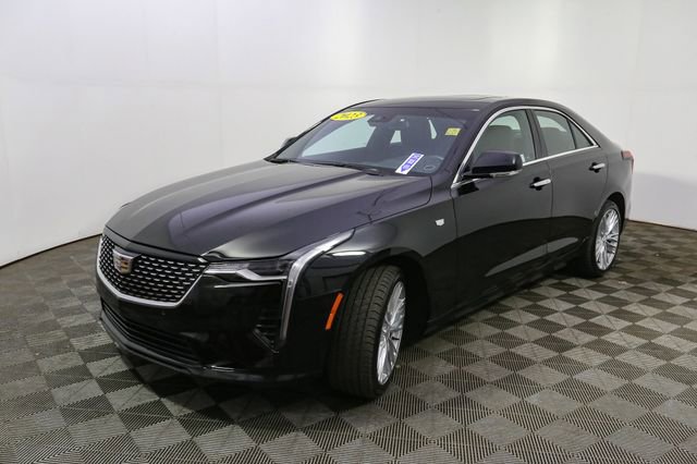 Used 2023 Cadillac CT4 Premium Luxury image 5