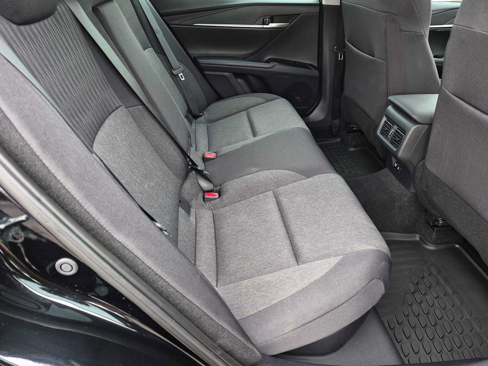 Used 2025 Toyota Camry LE w/ Convenience Package FWD image 19