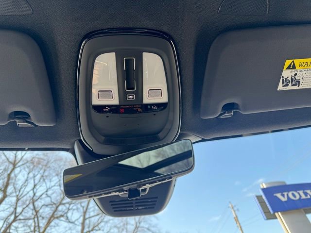 Certified 2024 Volvo XC40 Recharge Plus w/ Protection Package Premier image 31